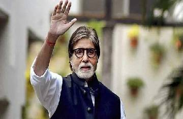 BMC Serves Notice to Amitabh Bachchan for Broadening the Road touching his Prateeksha bungalow