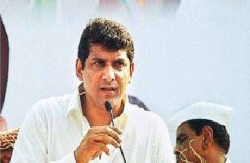 Mumbai Guardian Minister writes to BMC to set up public washrooms for Transgenders people
