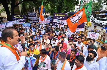 Under Mission 2022 BJP preps up to take on Shiv Sena, ahead of the BMC elections 2022