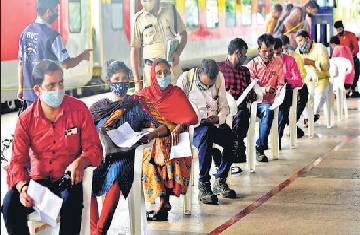 Covid 19 News update: High rise buildings report more cases than slums in Mumbai