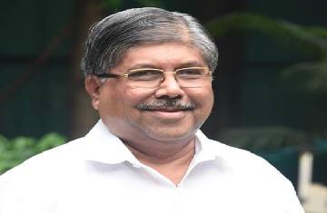 As the letter war goes on between Governor and CM Thackeray, BJP states respect Governors post